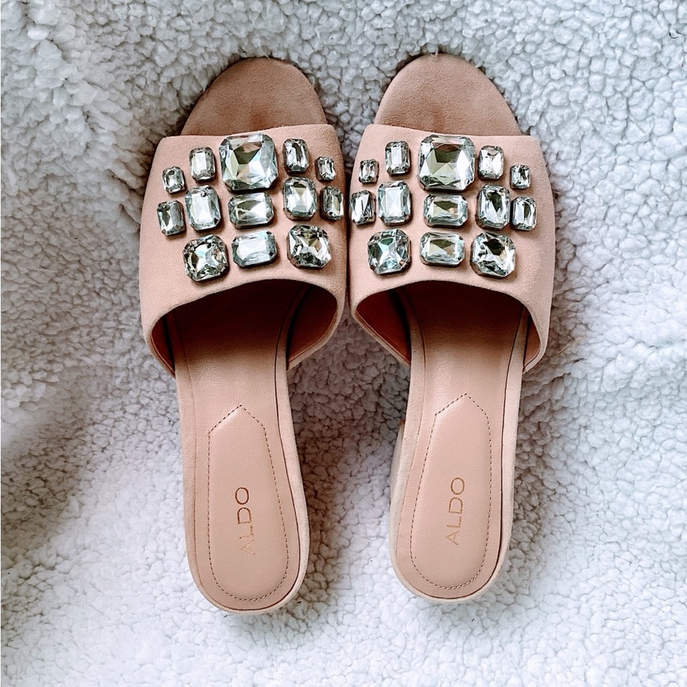 Aldo Beige Suede Block Heel Bejeweled Open Toe Slip on Sandals 7.5